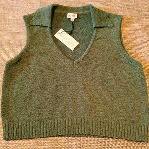 Le Lis NWT Knit Sleeveless Collared Women’s Sweater Top Small